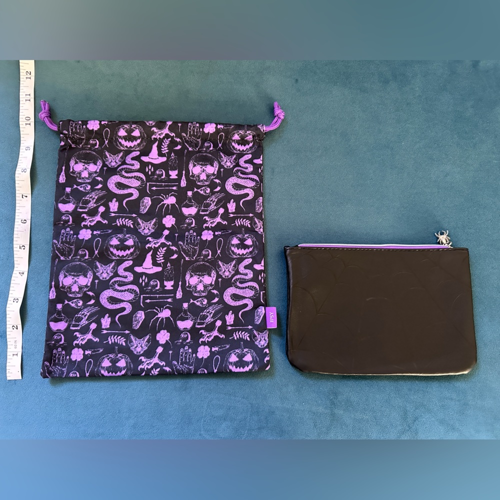 IPSY bag set